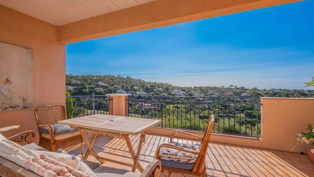 Studio zum Kauf provisionsfrei 758.000 € 5 Zimmer 102 m² 1. Geschoss Nartelle-Noyer-Bellevue-bd des Sardinaux Sainte-Maxime 83120