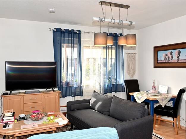 Wohnung zum Kauf 95.000 € 2 Zimmer 37,5 m² EG frei ab 01.02.2026 Kniepervorstadt Stralsund 18435