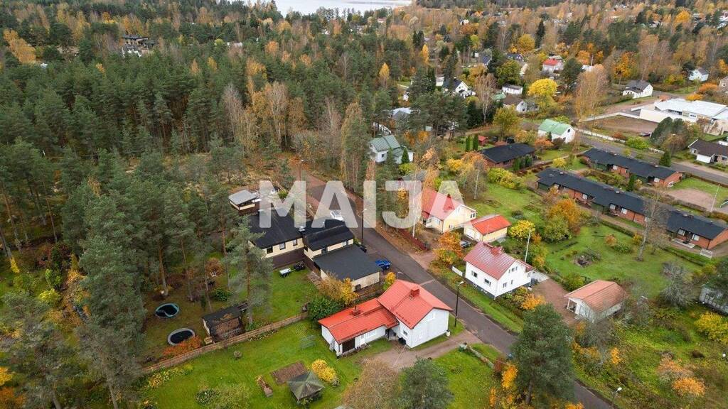 Einfamilienhaus zum Kauf 85.000 € 5 Zimmer 142 m² 1.650 m² Grundstück Hämeenkatu 30 Hamina 49400