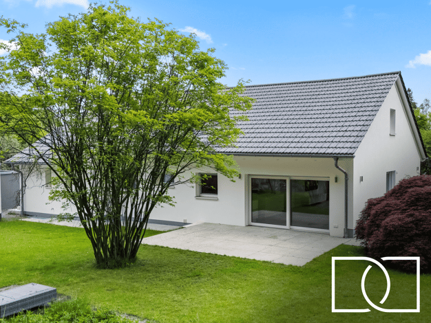 Einfamilienhaus zum Kauf 879.000 € 7 Zimmer 211 m² 1.591 m² Grundstück Roter Hügel Bayreuth 95445