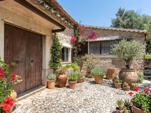 Villa zum Kauf 1.750.000 € 4 Zimmer 520 m² 1.050 m² Grundstück Santa Maria del Camí 07320