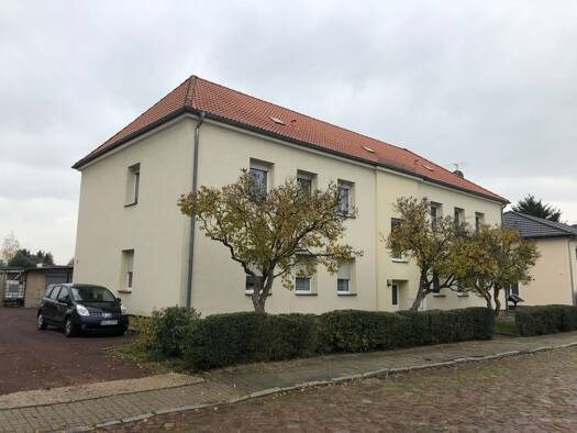 Wohnung zur Miete 573 € 4 Zimmer 81,9 m² 1. Geschoss frei ab sofort Karl-Marx-Straße 11 Edderitz Südliches Anhalt 06388