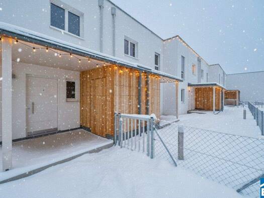 Reihenmittelhaus zur Miete - Erstbezug 1.146 € 4 Zimmer 119 m² Ackergasse Wiener Neustadt 2700