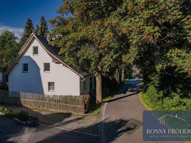 Einfamilienhaus zum Kauf 143.550 € 6 Zimmer 150 m² 990 m² Grundstück Schlettau 09487