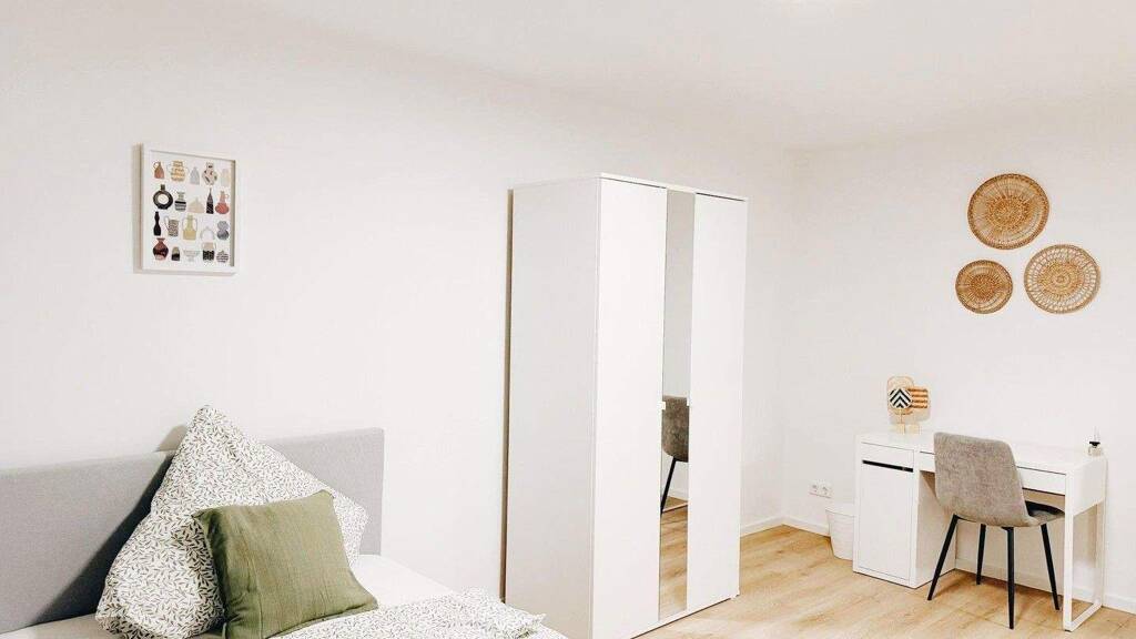 Studio zur Miete 1.200 € 1 Zimmer 35 m² EG frei ab 01.03.2026 Königswieser Straße 1 Thalk.Obersendl.-Forsten-Fürstenr.-Solln München 81475