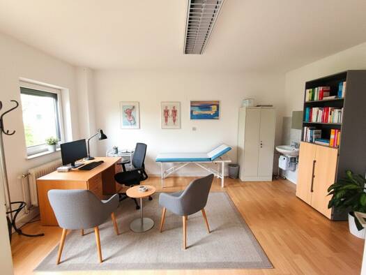 Büro zur Miete 7,84 € 204 m² Bürofläche Seekirchen am Wallersee 5201