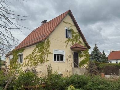 Einfamilienhaus zum Kauf 247.941 € 4 Zimmer 100 m² 1.452 m² Grundstück frei ab sofort Halle 06128