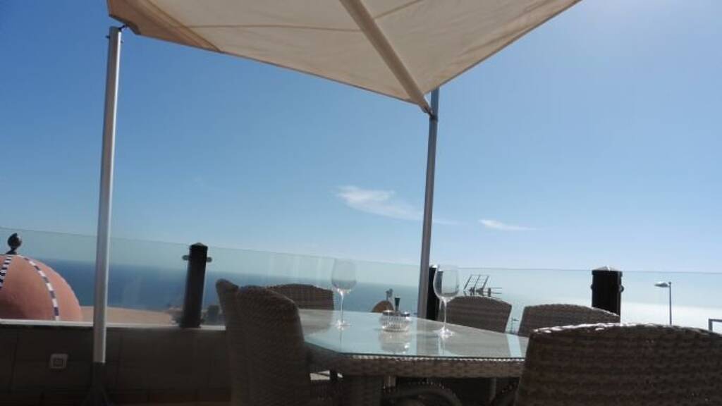 Mehrfamilienhaus zum Kauf als Kapitalanlage geeignet 1.290.000 € 12 Zimmer 390 m² 318 m² Grundstück San Agustin 35100