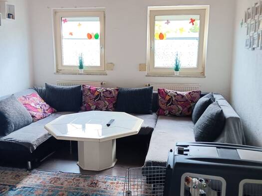 Wohnung zur Miete 350 € 3 Zimmer 75 m² Geschoss 3/3 frei ab 01.11.2026 Schulstraße 12 Oberkotzau Oberkotzau 95145