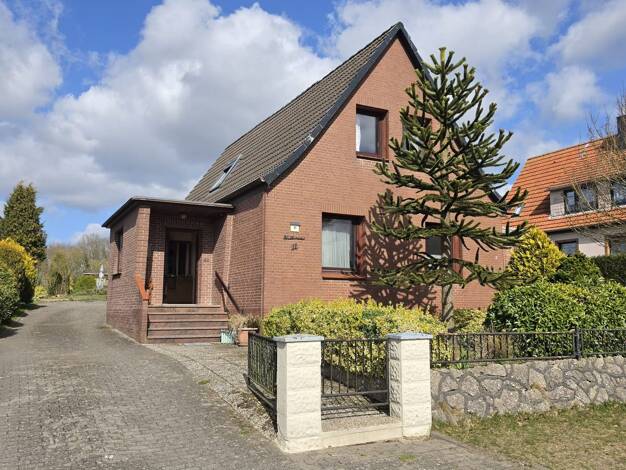 Einfamilienhaus zum Kauf 259.000 € 5 Zimmer 150 m² 1.200 m² Grundstück Holßel Geestland 27607