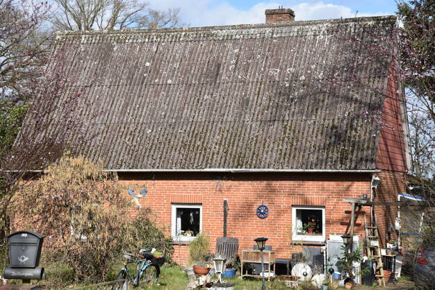 Einfamilienhaus zum Kauf provisionsfrei 159.000 € 5,5 Zimmer 100 m² 800 m² Grundstück Wendischthuner Str. 31 Bleckede Bleckede 21354