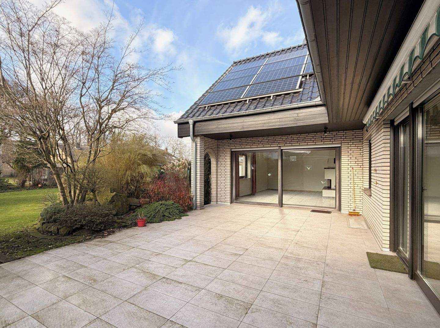 Immobilie in Neuenkirchen-Vörden - Provisionsfrei für den Käufer: Modernisiertes Zweifamilienhaus - ruhig gelegen in Neuenkirchen - Bild 4