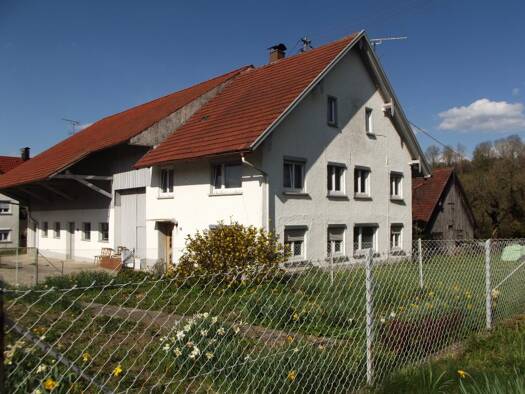 Haus zum Kauf 450.000 € 5 Zimmer 135 m² 2.696 m² Grundstück frei ab sofort Hauerz Bad Wurzach 88410