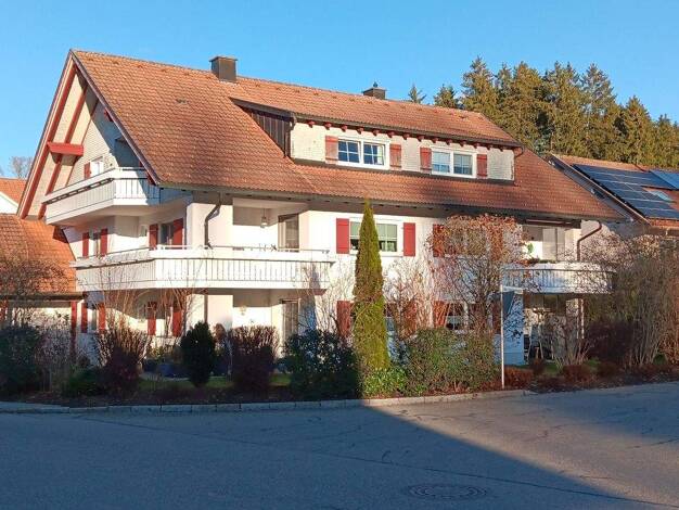 Mehrfamilienhaus zum Kauf als Kapitalanlage geeignet 1.197.000 € 14 Zimmer 440 m² 968 m² Grundstück Heimenkirch Heimenkirch 88178