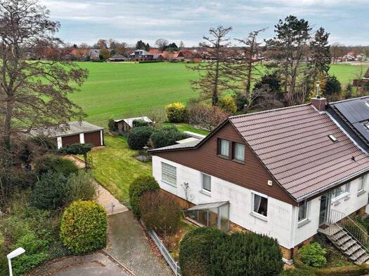 Doppelhaushälfte zum Kauf 330.000 € 5 Zimmer 118,5 m² 647 m² Grundstück Kirchhorst Isernhagen / Kirchhorst 30916