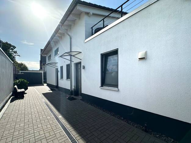 Mehrfamilienhaus zum Kauf 749.000 € 7 Zimmer 211 m² 506 m² Grundstück Gelsdorf Grafschaft 53501