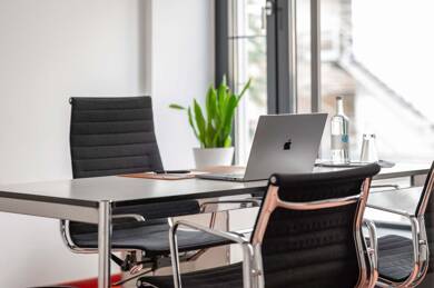Bürofläche zur Miete provisionsfrei 299 € 8 m² Bürofläche Schumannstraße Westend - Süd Frankfurt am Main 60325
