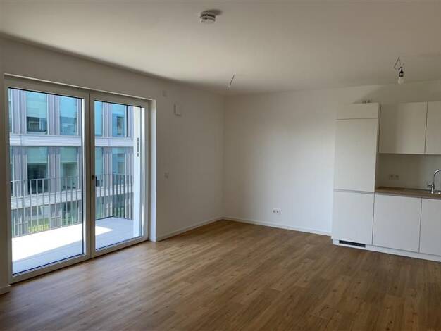 Wohnung zur Miete - Erstbezug 1.255 € 3 Zimmer 72,7 m² EG frei ab sofort Krampnitzer Straße 14 Falkensee 14612