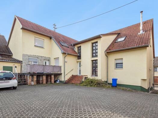 Mehrfamilienhaus zum Kauf 550.000 € 12 Zimmer 600 m² 1.136 m² Grundstück Battweiler 66484