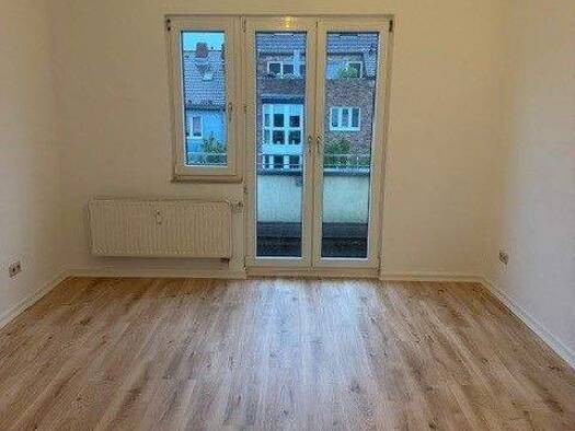 Wohnung zur Miete 895 € 2 Zimmer 69 m² 3. Geschoss Weidenpesch Köln 50737