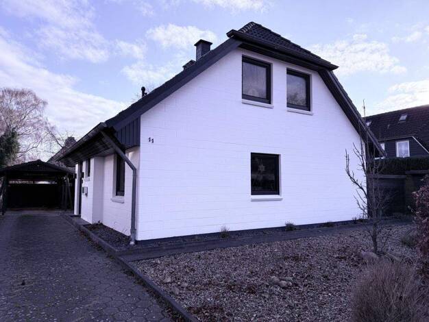 Einfamilienhaus zum Kauf 469.000 € 4,5 Zimmer 117 m² 599 m² Grundstück Bad Bramstedt 24576