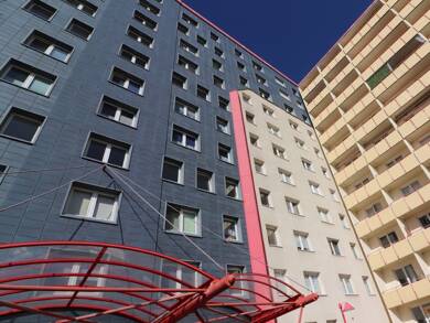Wohnung zum Kauf 94.000 € 3 Zimmer 70,6 m² Sachsendorf Cottbus 03048