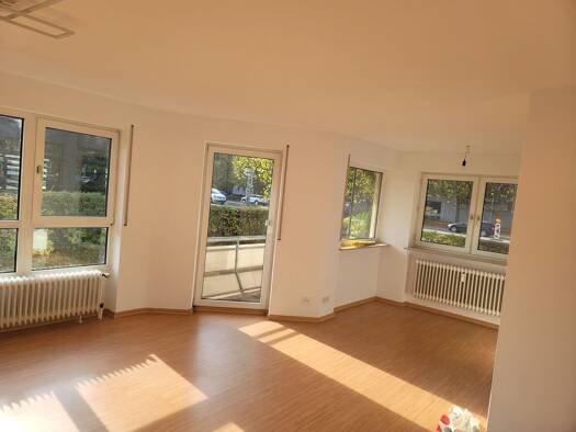 Wohnung zur Miete 800 € 2 Zimmer 62 m² Geschoss EG/6 frei ab sofort Südliche Ringstraße 49 Ingolstadt Ingolstadt 85053