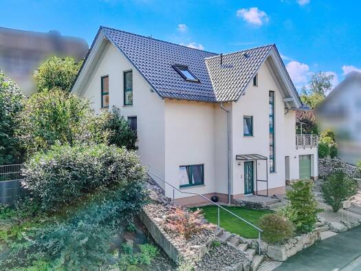 Einfamilienhaus zum Kauf 549.000 € 7 Zimmer 219,8 m² 758 m² Grundstück frei ab sofort Bürgeln Cölbe 35091