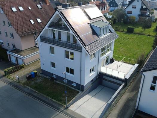 Einfamilienhaus zum Kauf 1.850.000 € 6 Zimmer 261 m² 1.050 m² Grundstück Ober-Erlenbach Bad Homburg 61352