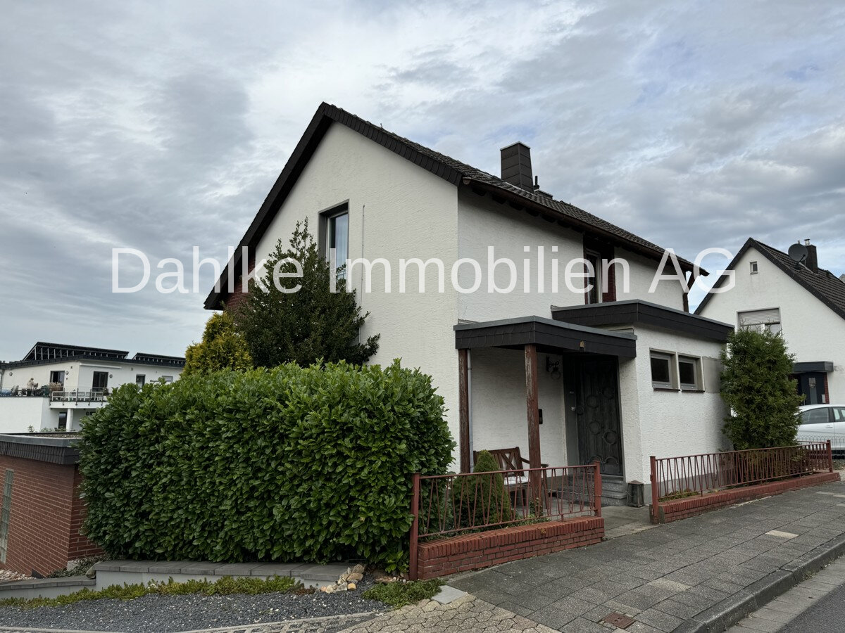 Einfamilienhaus zum Kauf 215.000 € 3 Zimmer 88 m²<br/>Wohnfläche 429 m²<br/>Grundstück Wassenberg Wassenberg 41849