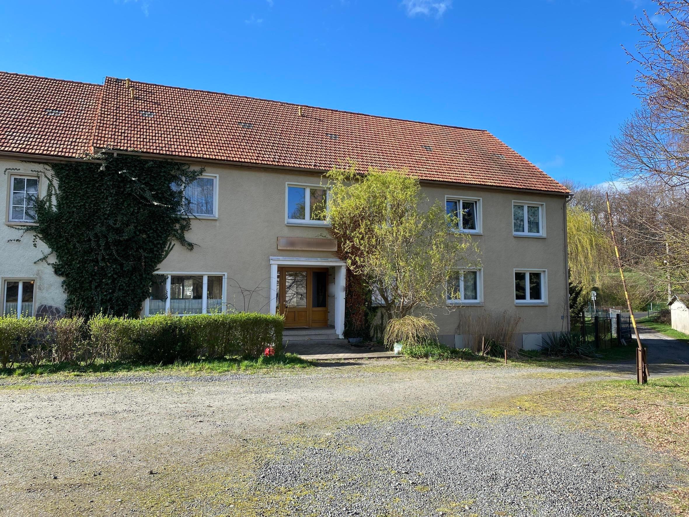 Mehrfamilienhaus zum Kauf 259.000 € 20 Zimmer 680 m²<br/>Wohnfläche 4.575 m²<br/>Grundstück Großschönau Großschönau 02779