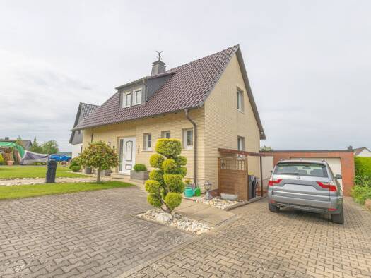 Einfamilienhaus zum Kauf 259.000 € 3,5 Zimmer 143 m² 766 m² Grundstück Schwitten Menden 58708