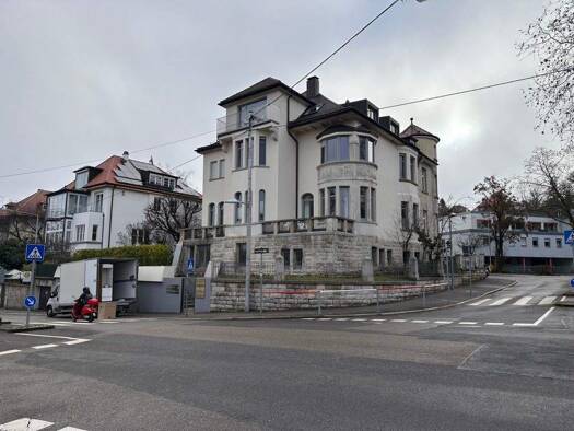 Wohnung zur Miete 1.745 € 3,5 Zimmer 99 m² EG frei ab sofort Ost Stuttgart 70188