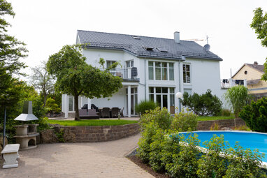 Villa zum Kauf 2.490.000 € 8 Zimmer 372,6 m² 1.138 m² Grundstück Gersthofen Gersthofen 86368