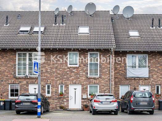 Reihenmittelhaus zum Kauf 649.000 € 5 Zimmer 122,5 m² 128 m² Grundstück Zündorf Köln / Zündorf 51143