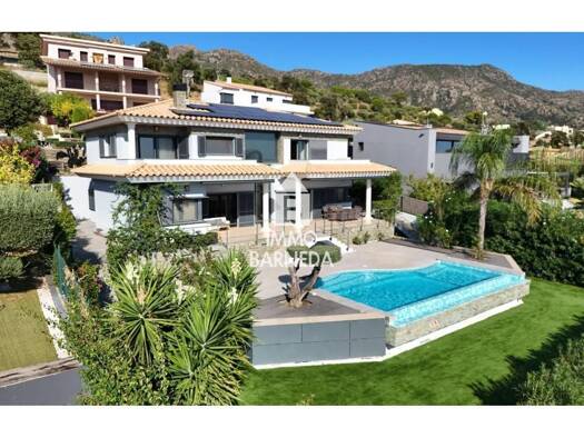 Villa zum Kauf 1.095.000 € 3 Zimmer 316 m² Muntanyeta 31 Palau-saverdera 17495