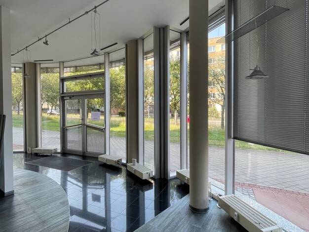 Laden zur Miete provisionsfrei Ernst-Toller-Straße 14 Innenstadt Gera 07545