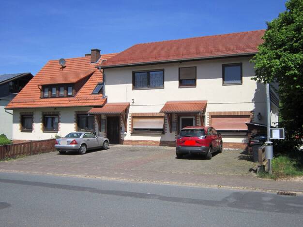 Wohn- und Geschäftshaus zum Kauf als Kapitalanlage geeignet 310.000 € 369 m² 792 m² Grundstück Schreufa Frankenberg 35066