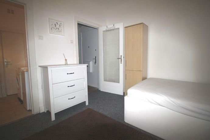 Studio zur Miete 1.190 € 1 Zimmer 23 m²<br/>Wohnfläche 3.<br/>Geschoss Altona - Altstadt Hamburg 22767