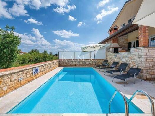 Mehrfamilienhaus zum Kauf 654.000 € 4 Zimmer 144 m² Umag Umag 52470