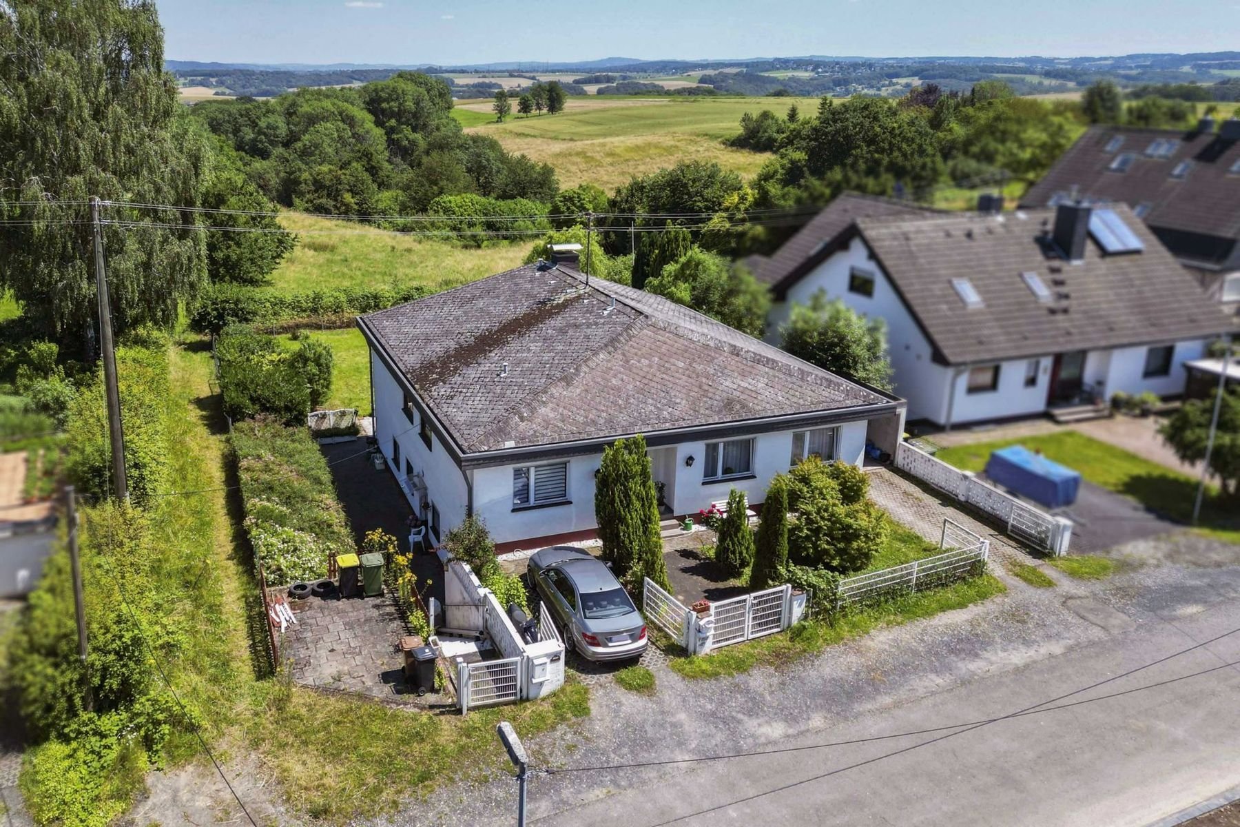 Bungalow zum Kauf 648.000 € 8 Zimmer 298,3 m²<br/>Wohnfläche 880,3 m²<br/>Grundstück Söven Hennef (Sieg) 53773