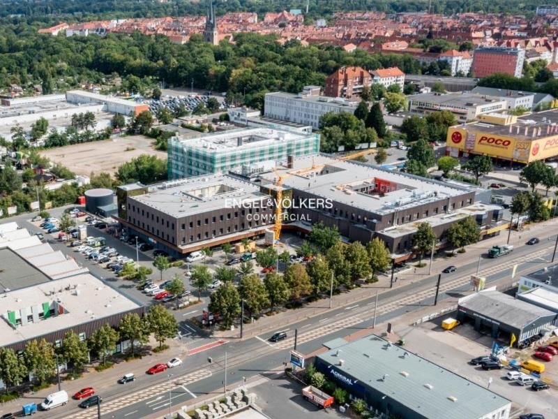 Ladenfläche zur Miete 1.000 m²<br/>Verkaufsfläche ab 1.000 m²<br/>Teilbarkeit Linden-Mitte Hannover 30453