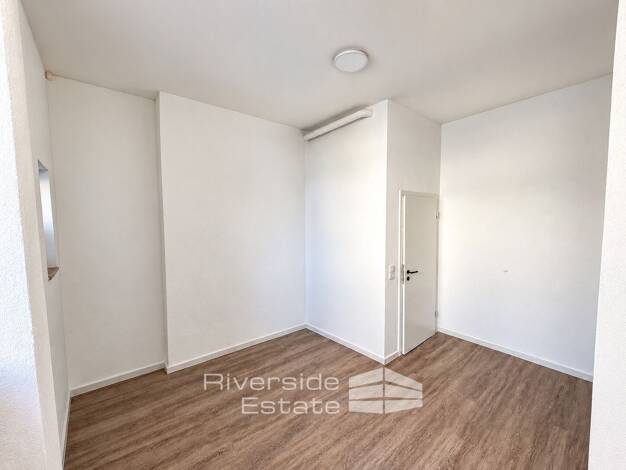 Bürofläche zur Miete 450 € 1 Zimmer 12,6 m² Bürofläche Innenstadt Hameln 31785