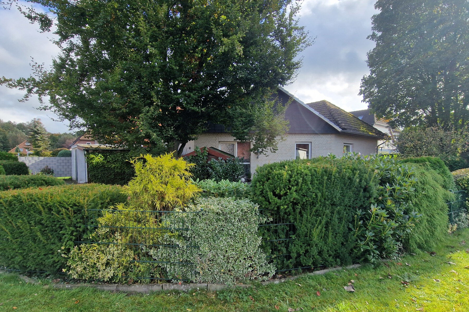 Bungalow zum Kauf 299.000 € 3 Zimmer 95 m²<br/>Wohnfläche 655 m²<br/>Grundstück Syke Syke 28857