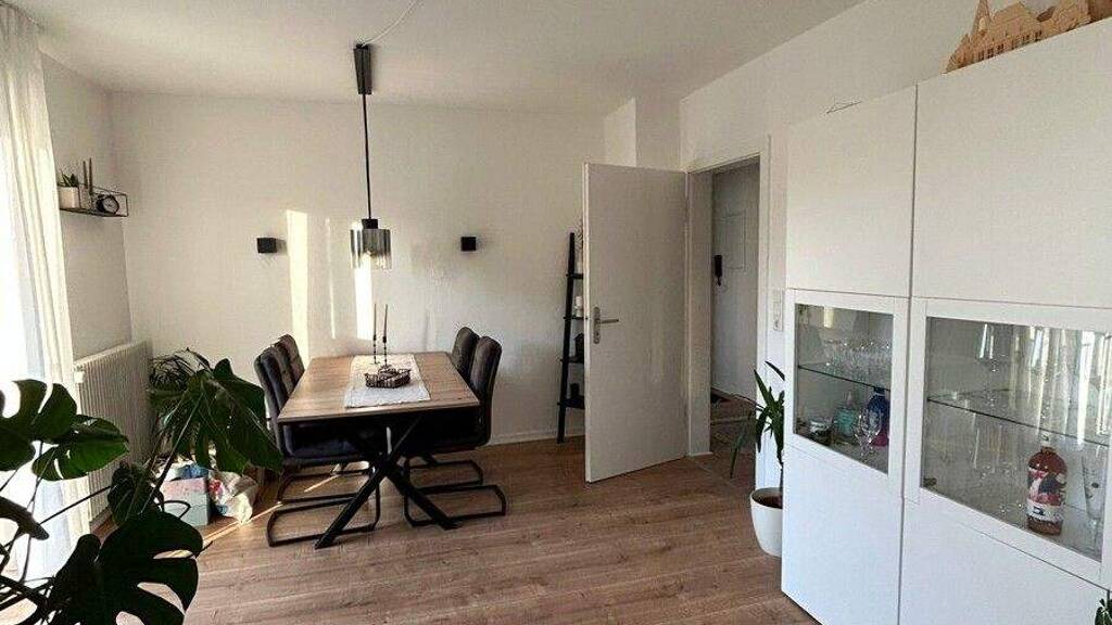 Wohnung zum Kauf 155.000 € 4 Zimmer 79 m² 1. Geschoss Arnsberg 59821