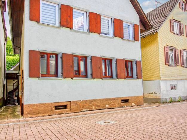 Mehrfamilienhaus zum Kauf 495.000 € 10 Zimmer 258 m² 216 m² Grundstück Oppenau 77728