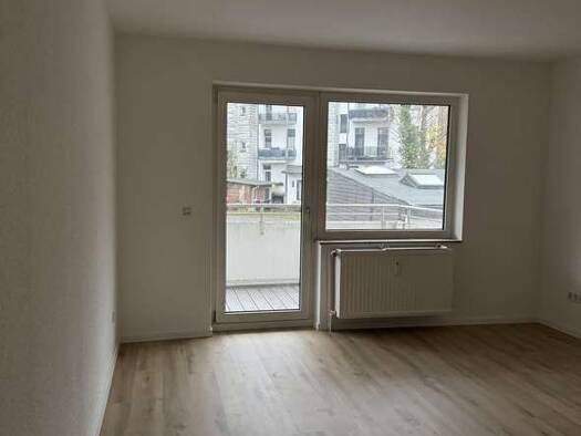 Wohnung zur Miete 600 € 2 Zimmer 66 m² Geschoss 3/4 frei ab sofort Barmen Wuppertal 42277