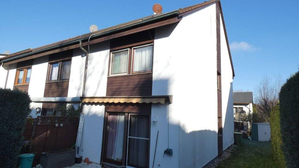 Reihenendhaus zum Kauf 420.000 € 4 Zimmer 112,9 m² 240 m² Grundstück Weiherhof Zirndorf 90513