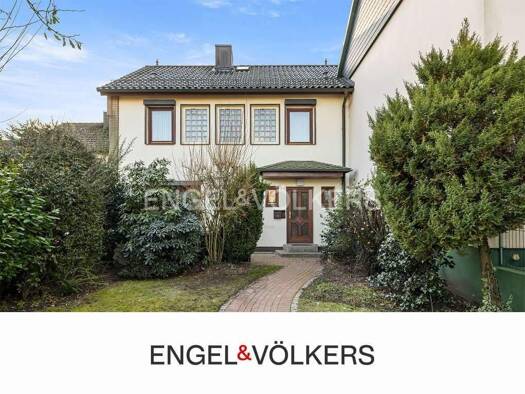 Reihenmittelhaus zum Kauf 295.000 € 3,5 Zimmer 110 m² 330 m² Grundstück Henstedt-Ulzburg 24558