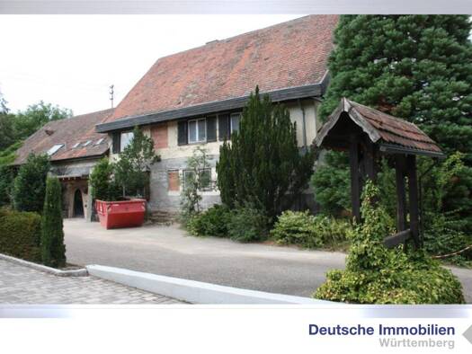 Mehrfamilienhaus zum Kauf als Kapitalanlage geeignet 950.000 € 13 Zimmer 500,7 m² 1.926 m² Grundstück teilbar ab 500,7 m² Neuweier Baden-Baden 76534
